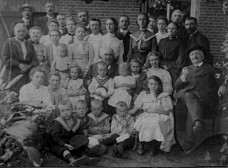 1902-7-28 groep.JPG